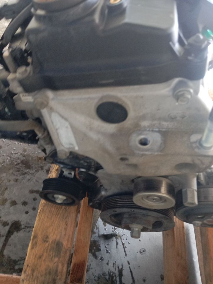 Part image 9