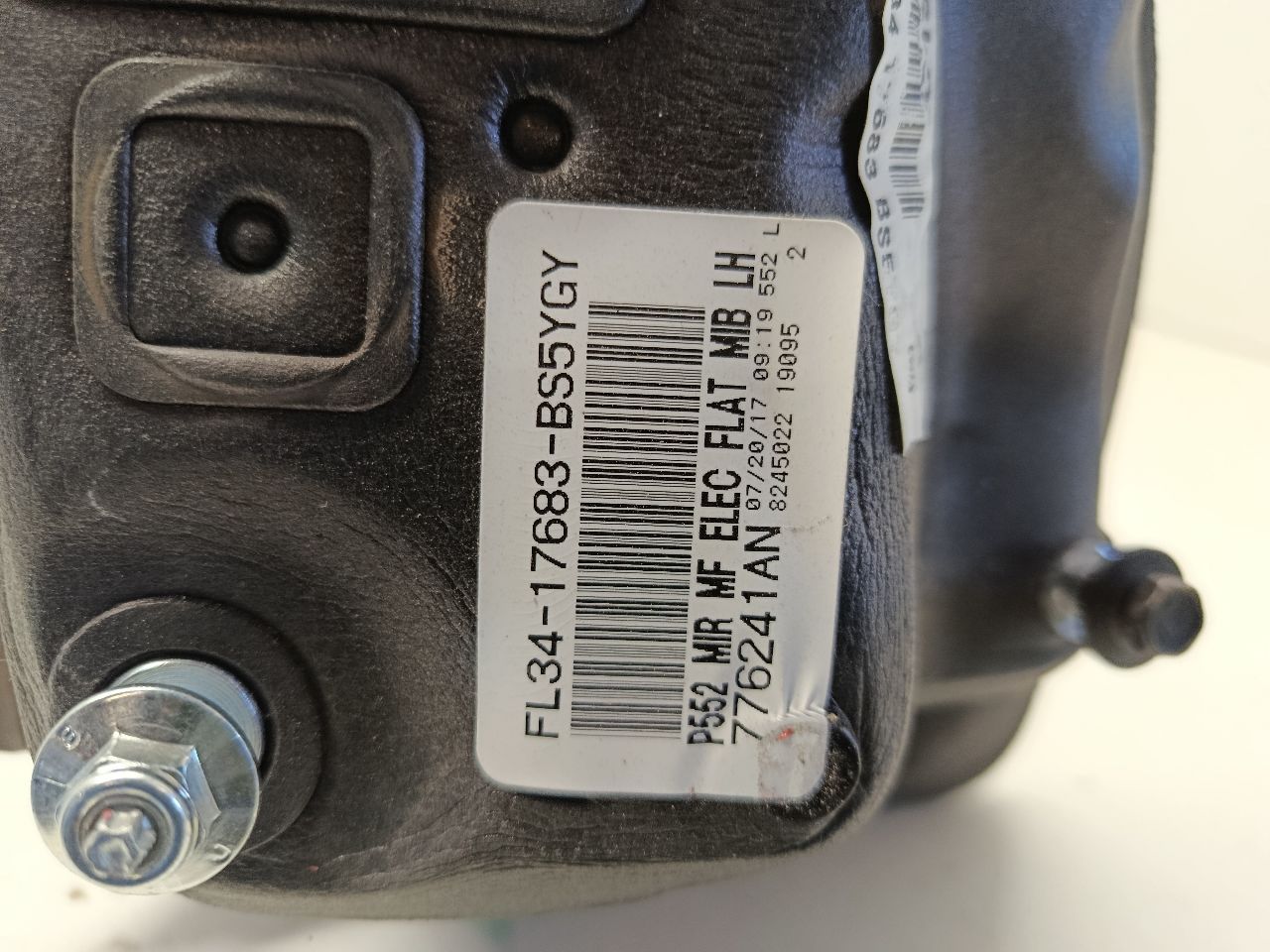 Part image 3
