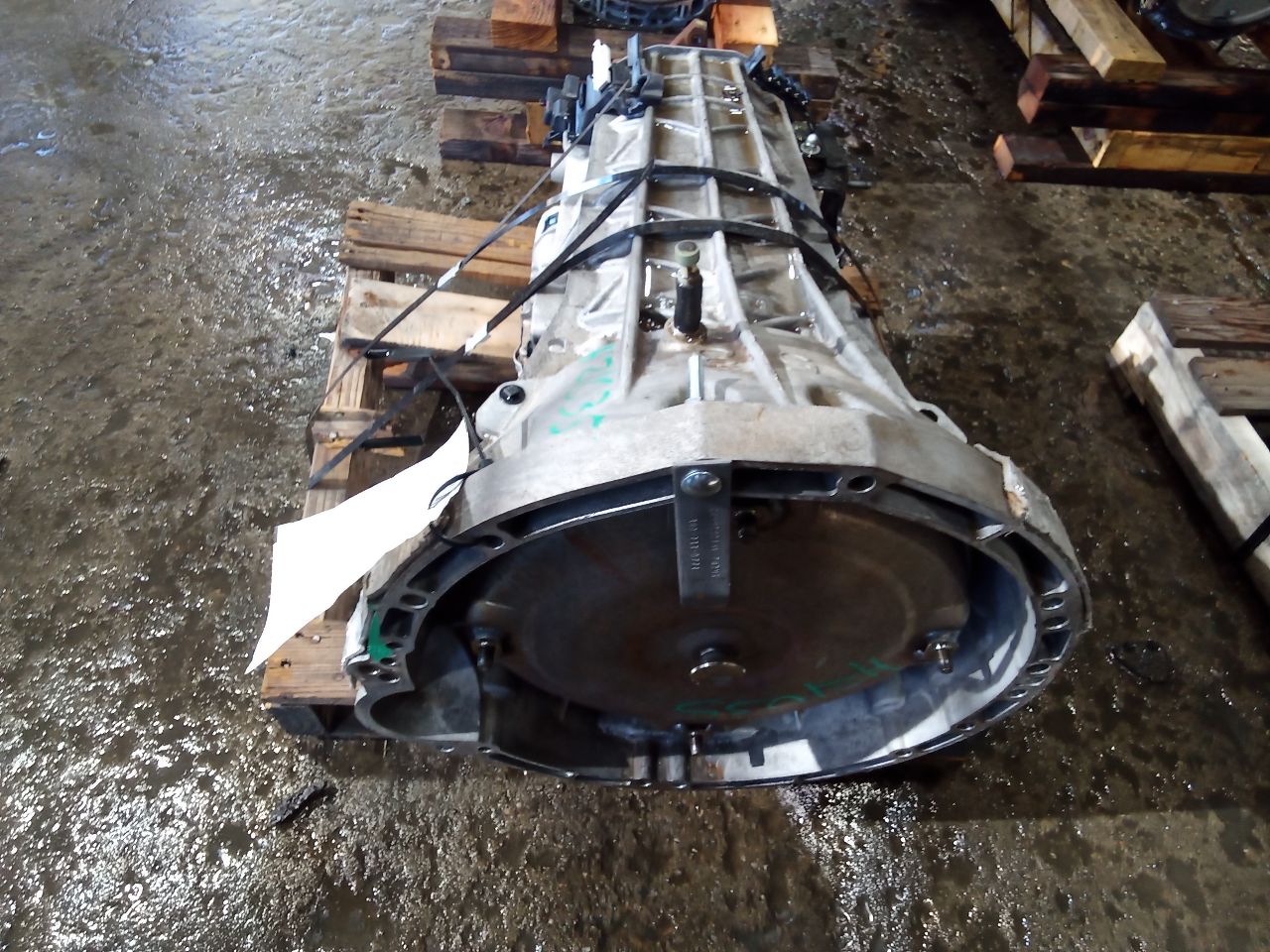 Part image 3