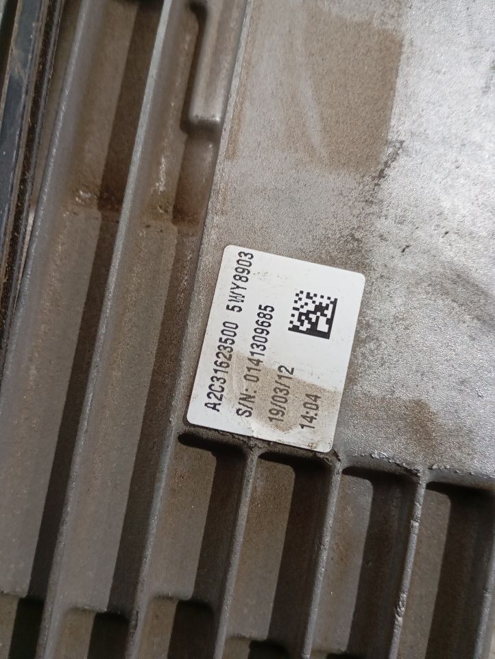 Part image 4