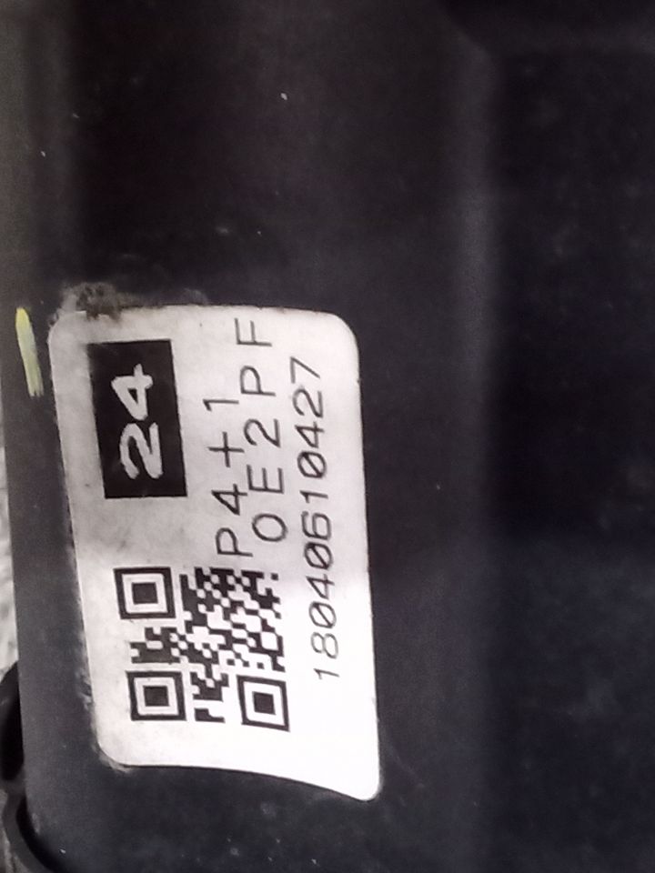 Part image 6