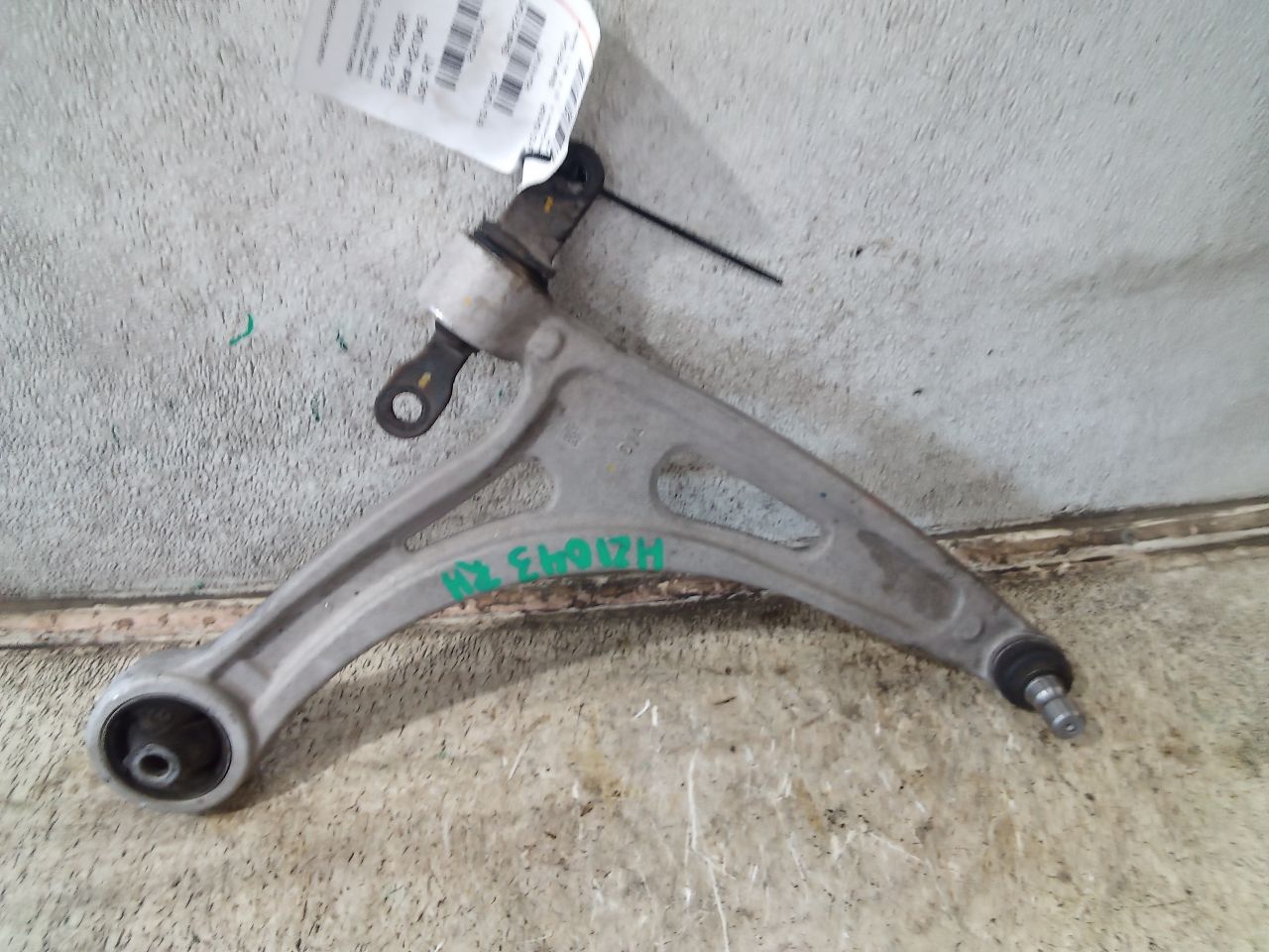 Part image 3