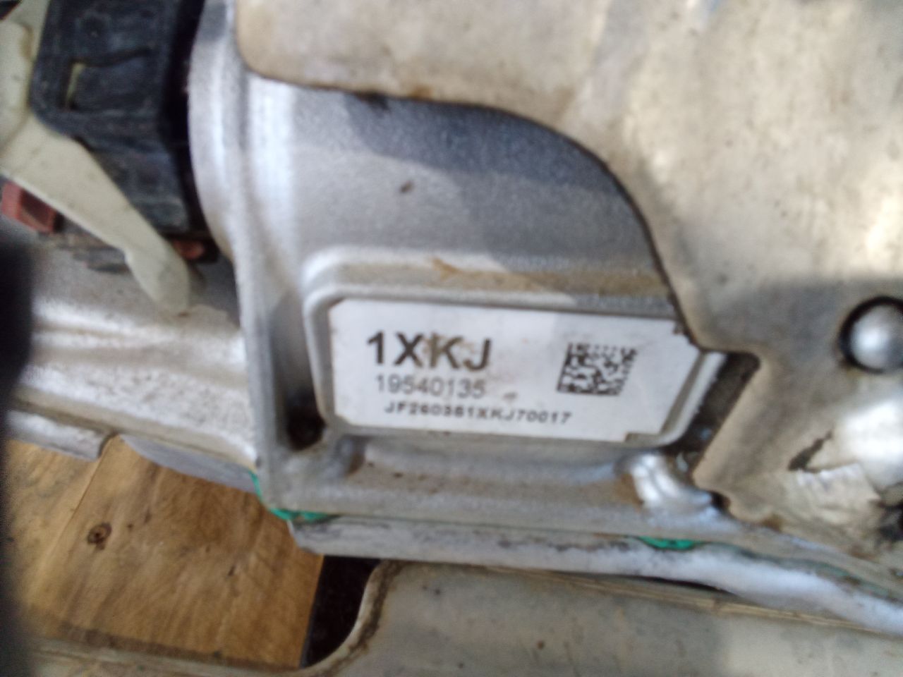 Part image 3