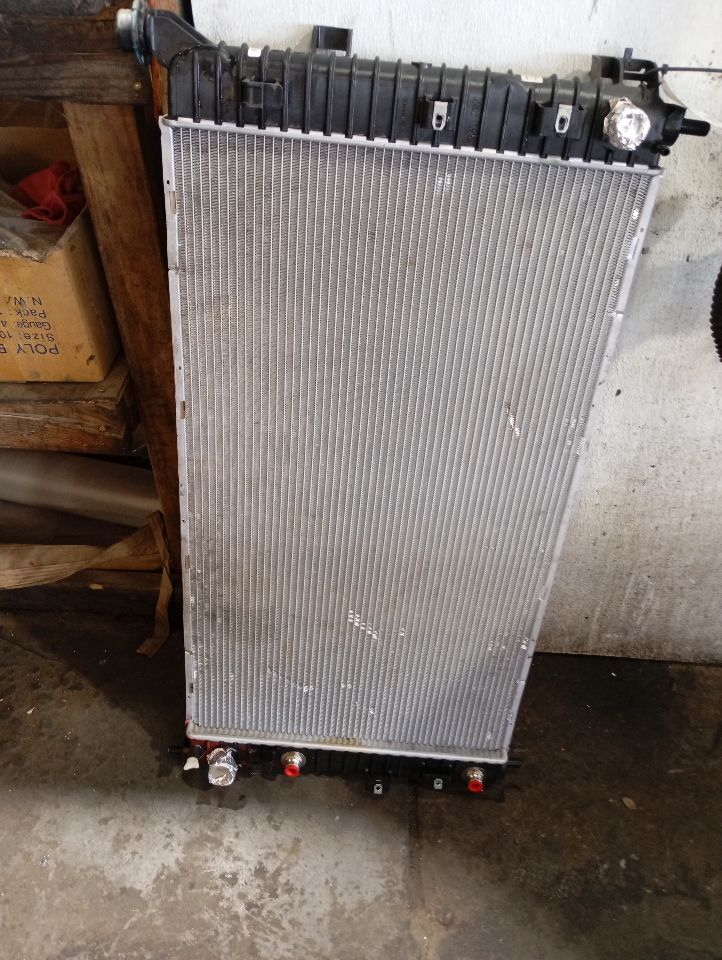 2021 SILVERADO 1500 PICKUP General Motors Radiators