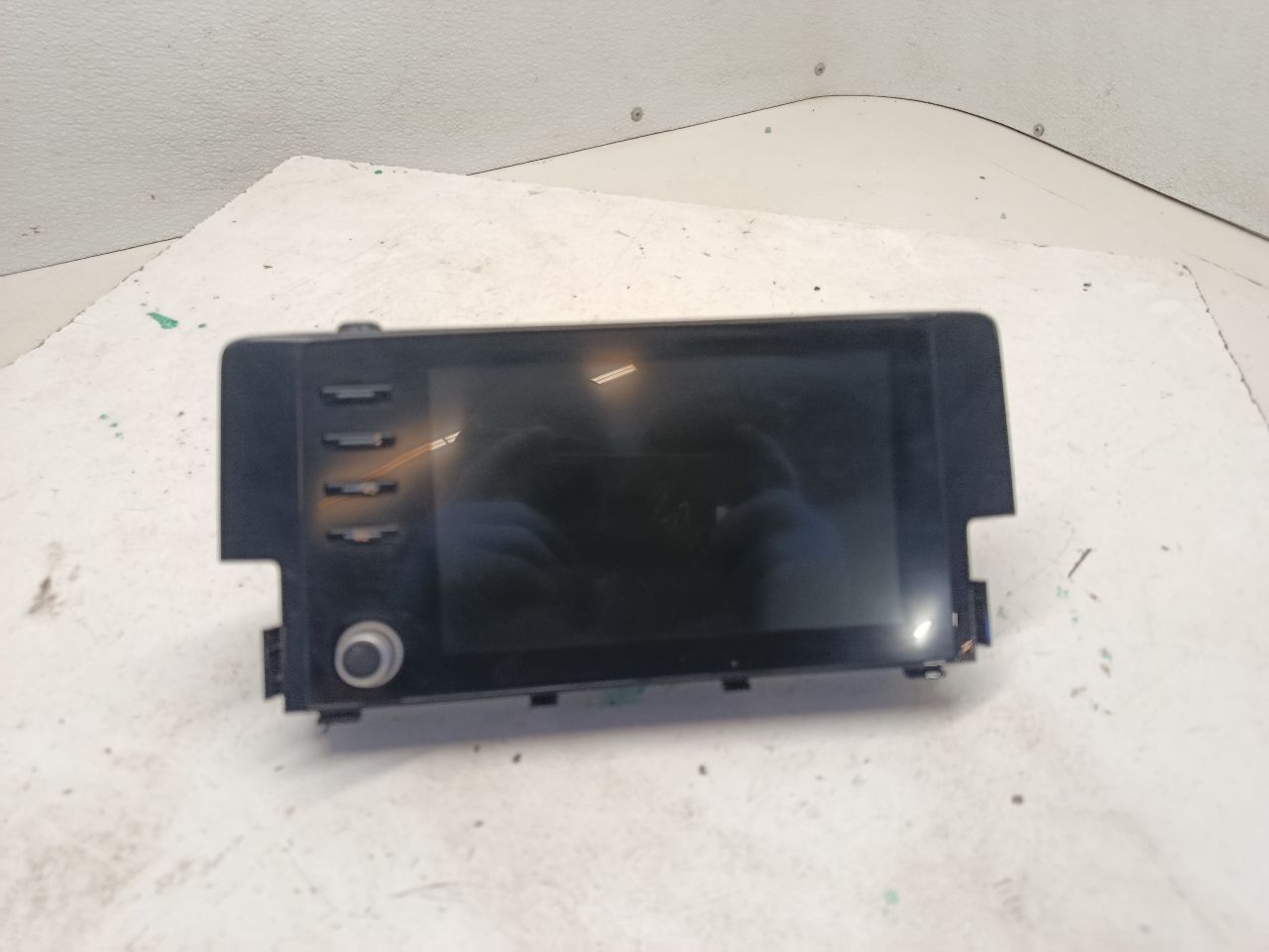 Part image 3