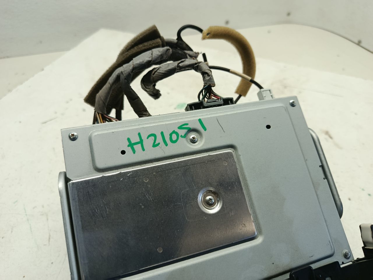 Part image 4