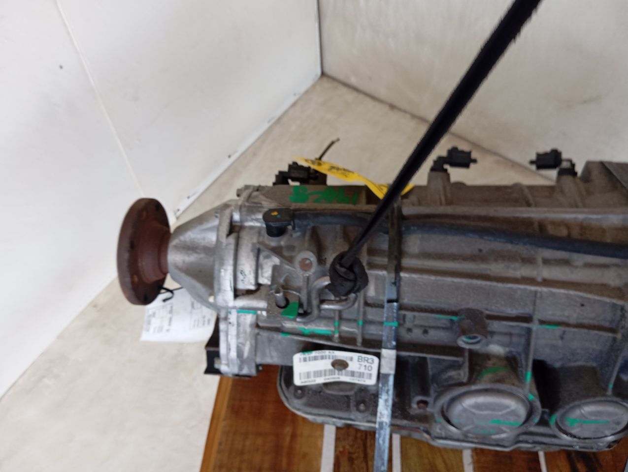 Part image 8