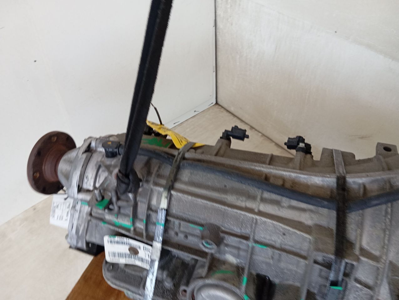 Part image 10