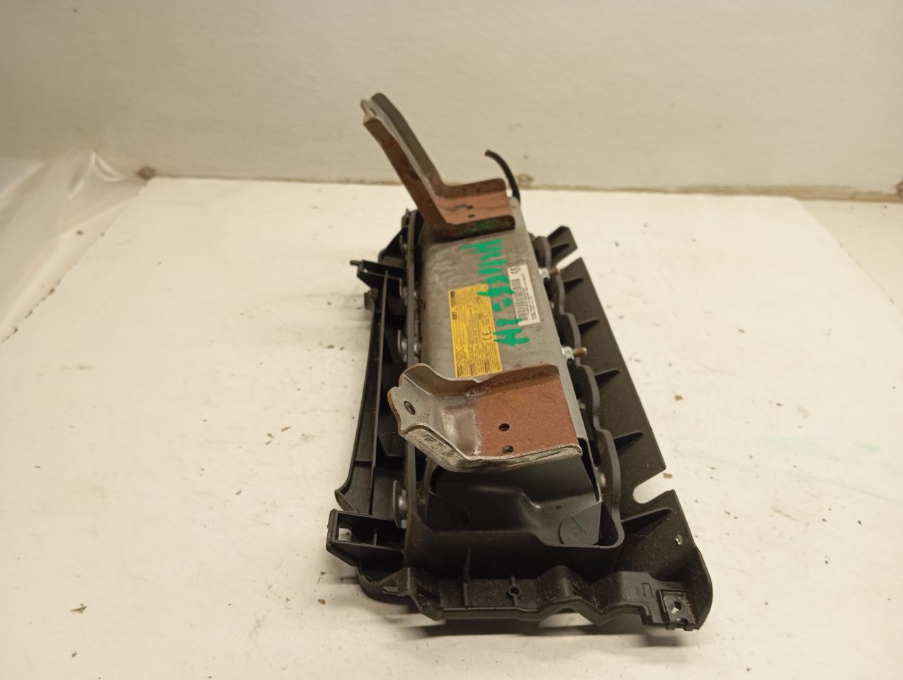 Part image 2