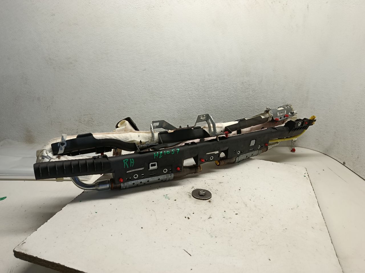 Part image 2