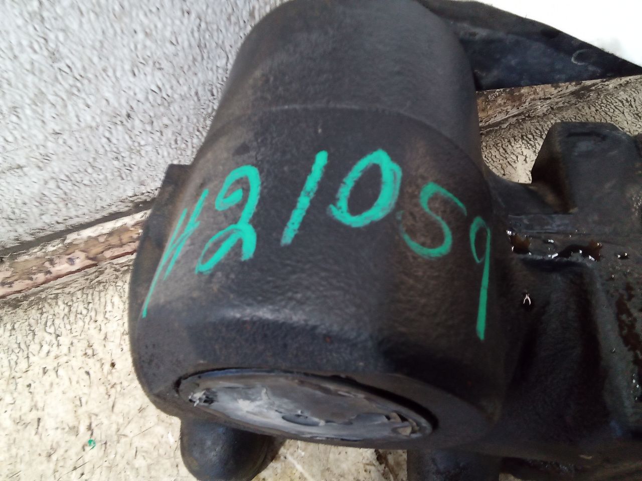 Part image 4