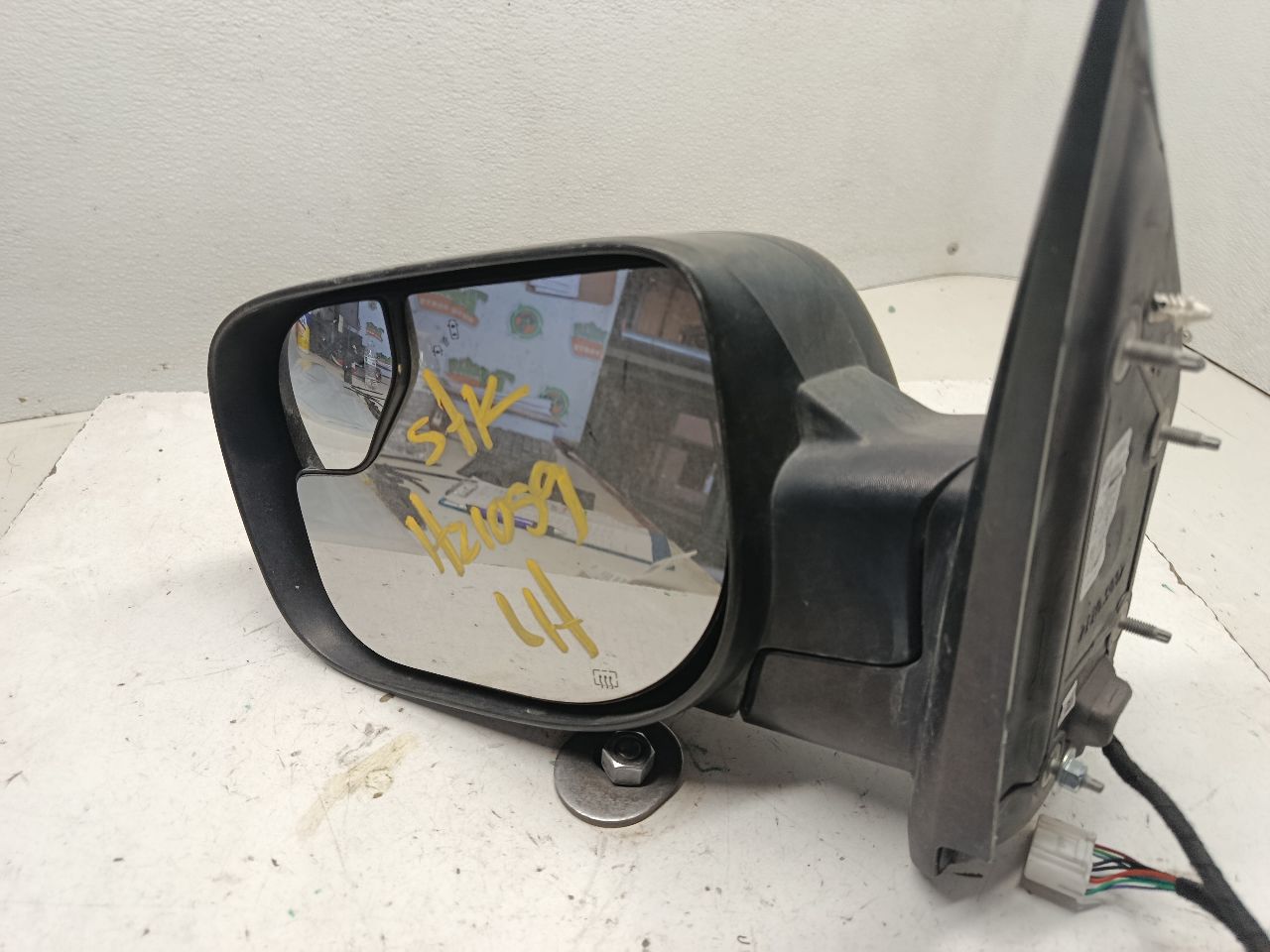 2018 Nissan TITAN XD Side View Mirror