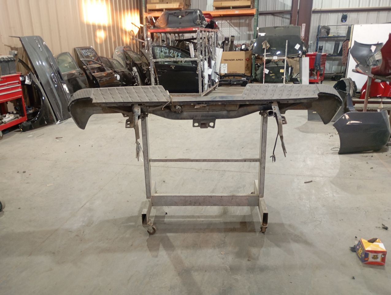 Part image 4