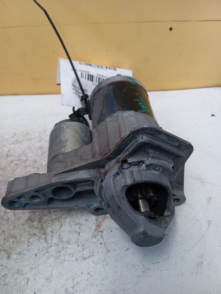 Part image 3