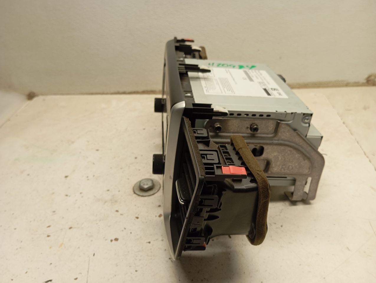Part image 4