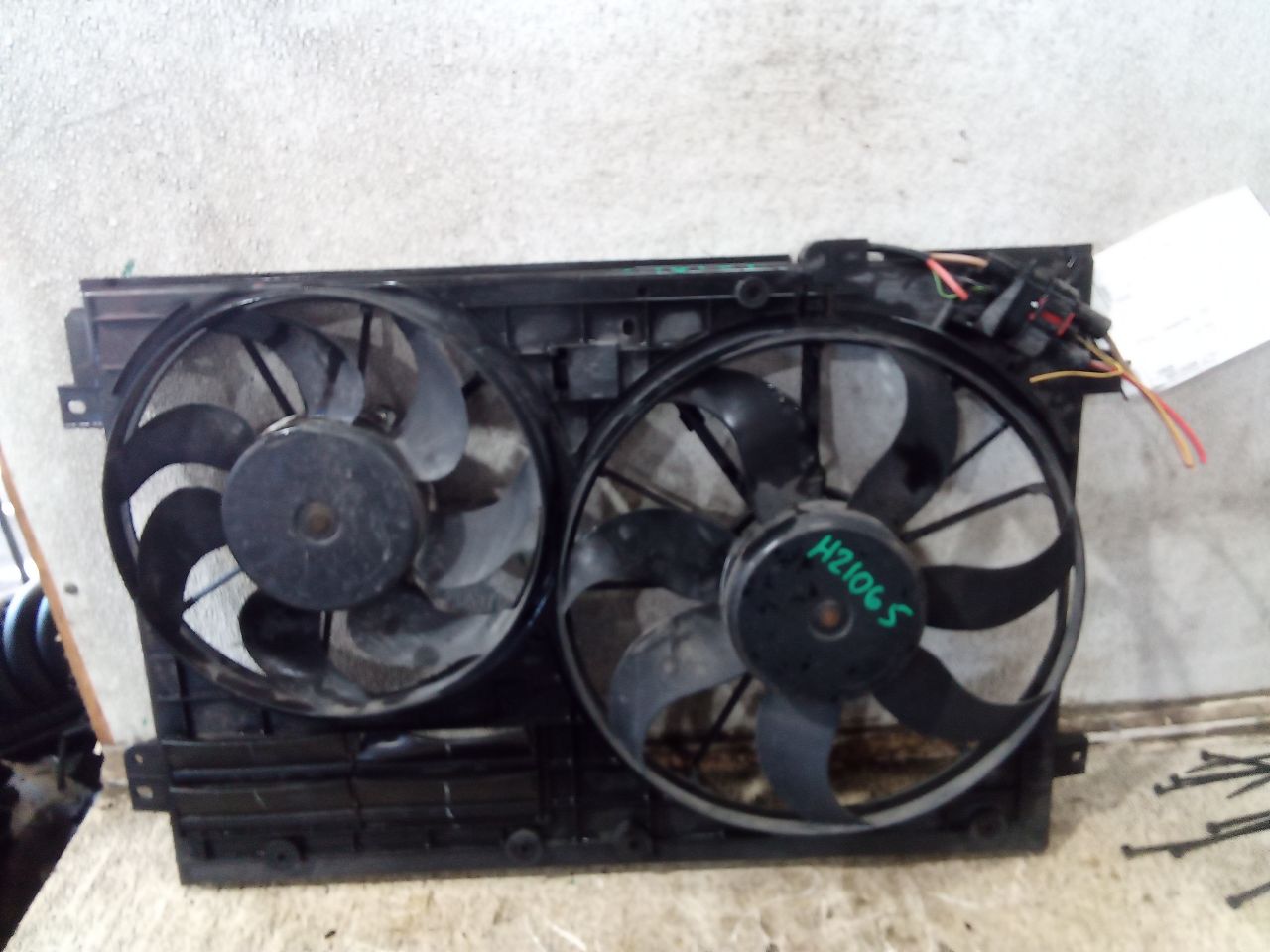 Part image 4