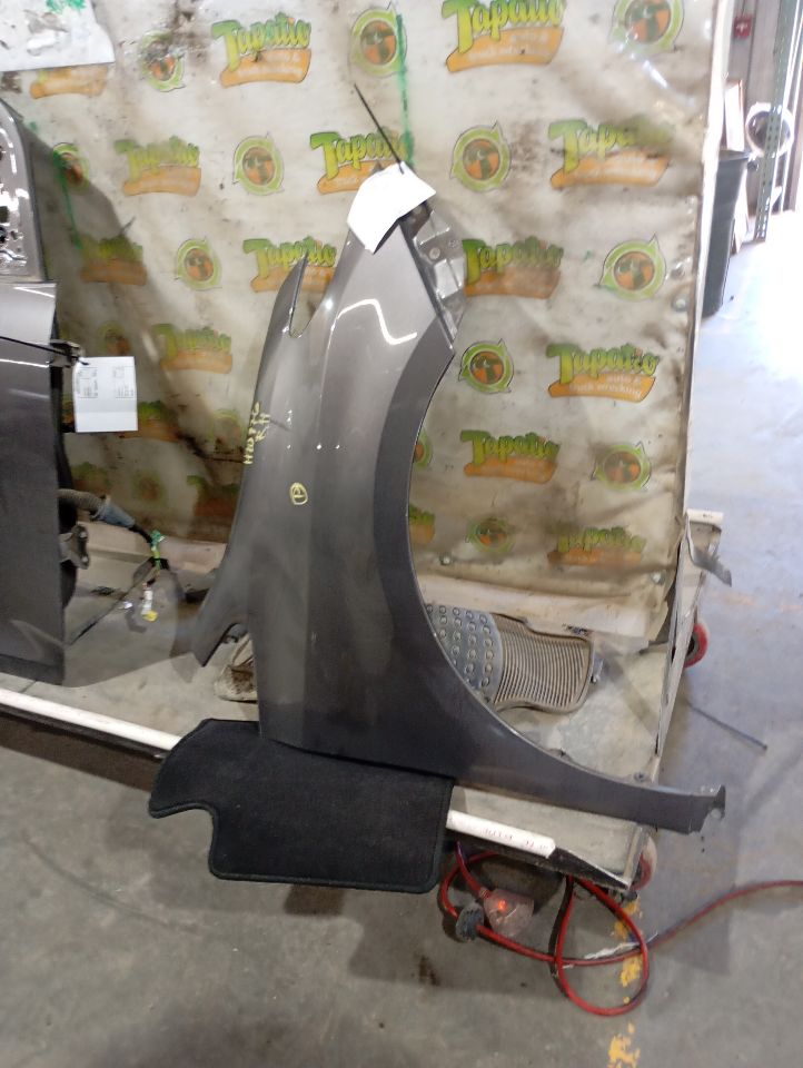 2013 Toyota SIENNA Fender