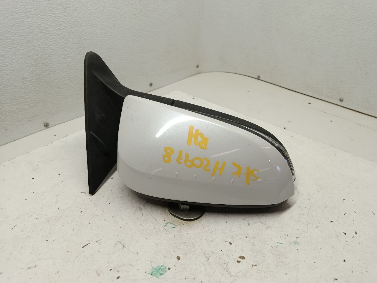 Part image 6
