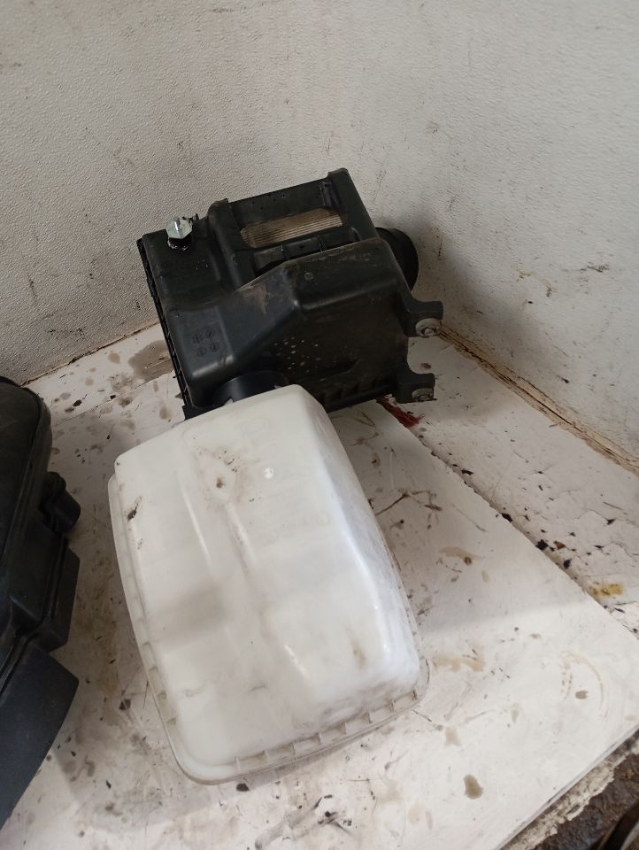 Part image 7