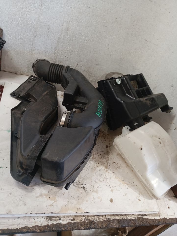Part image 8