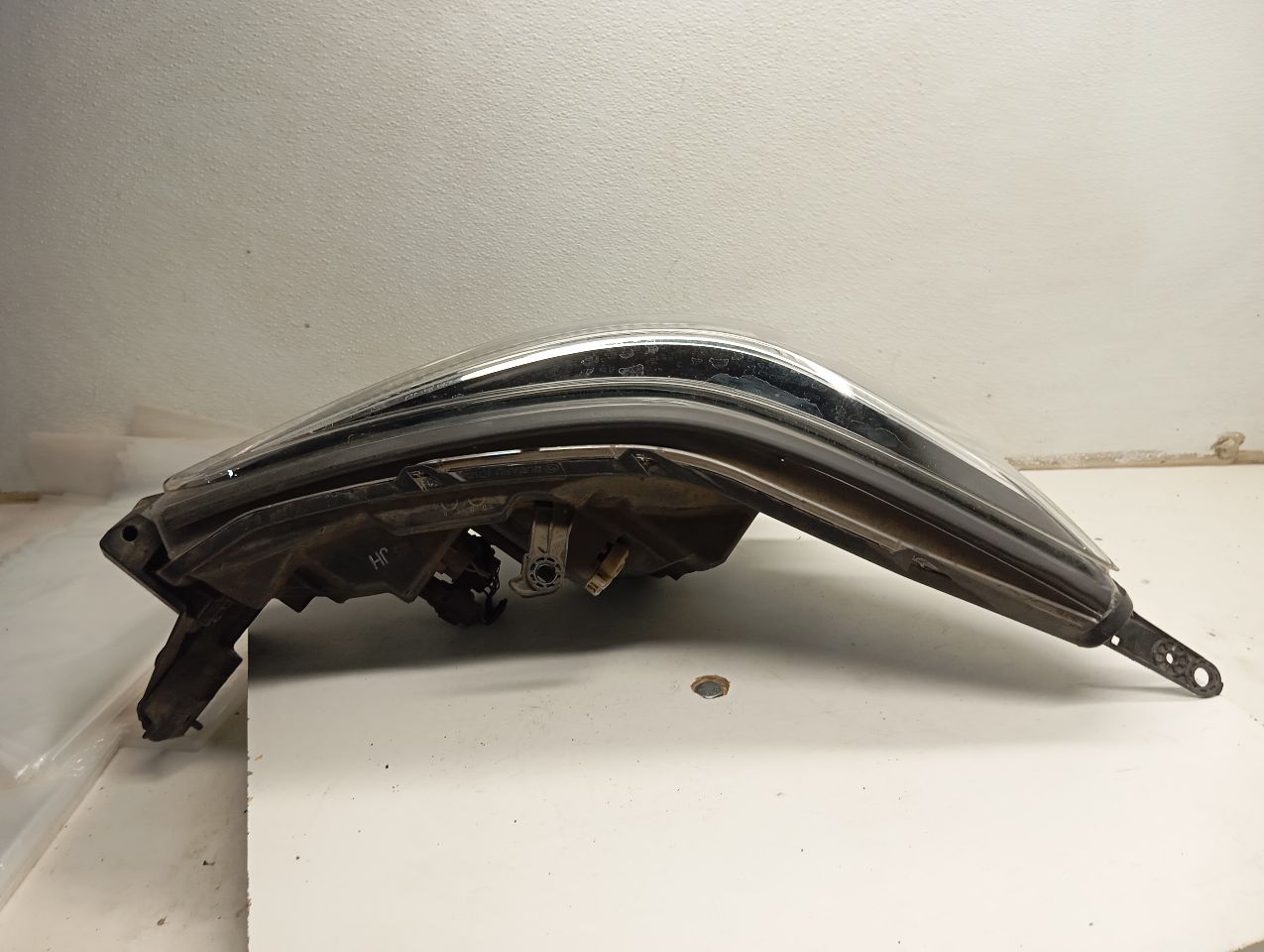 Part image 3