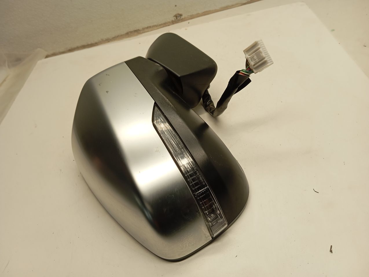 Part image 6