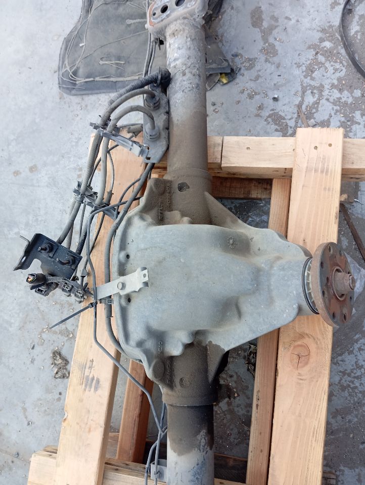 Part image 3