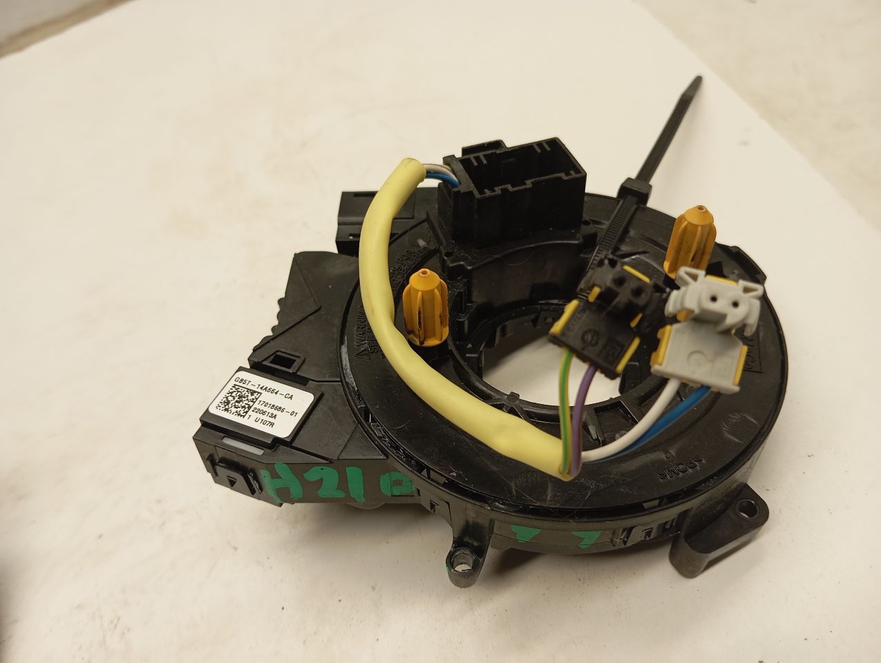 Part image 4