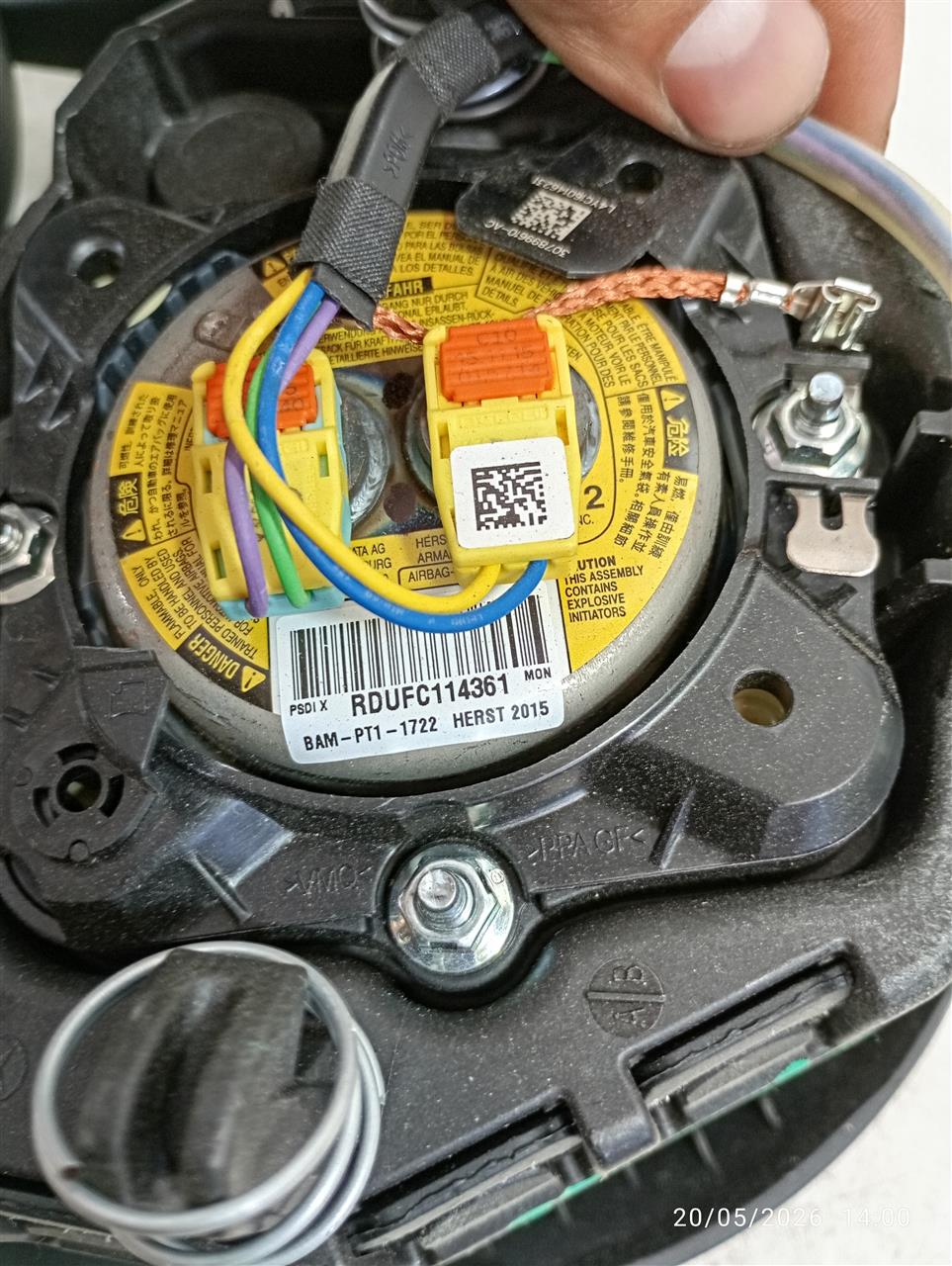 Part image 3
