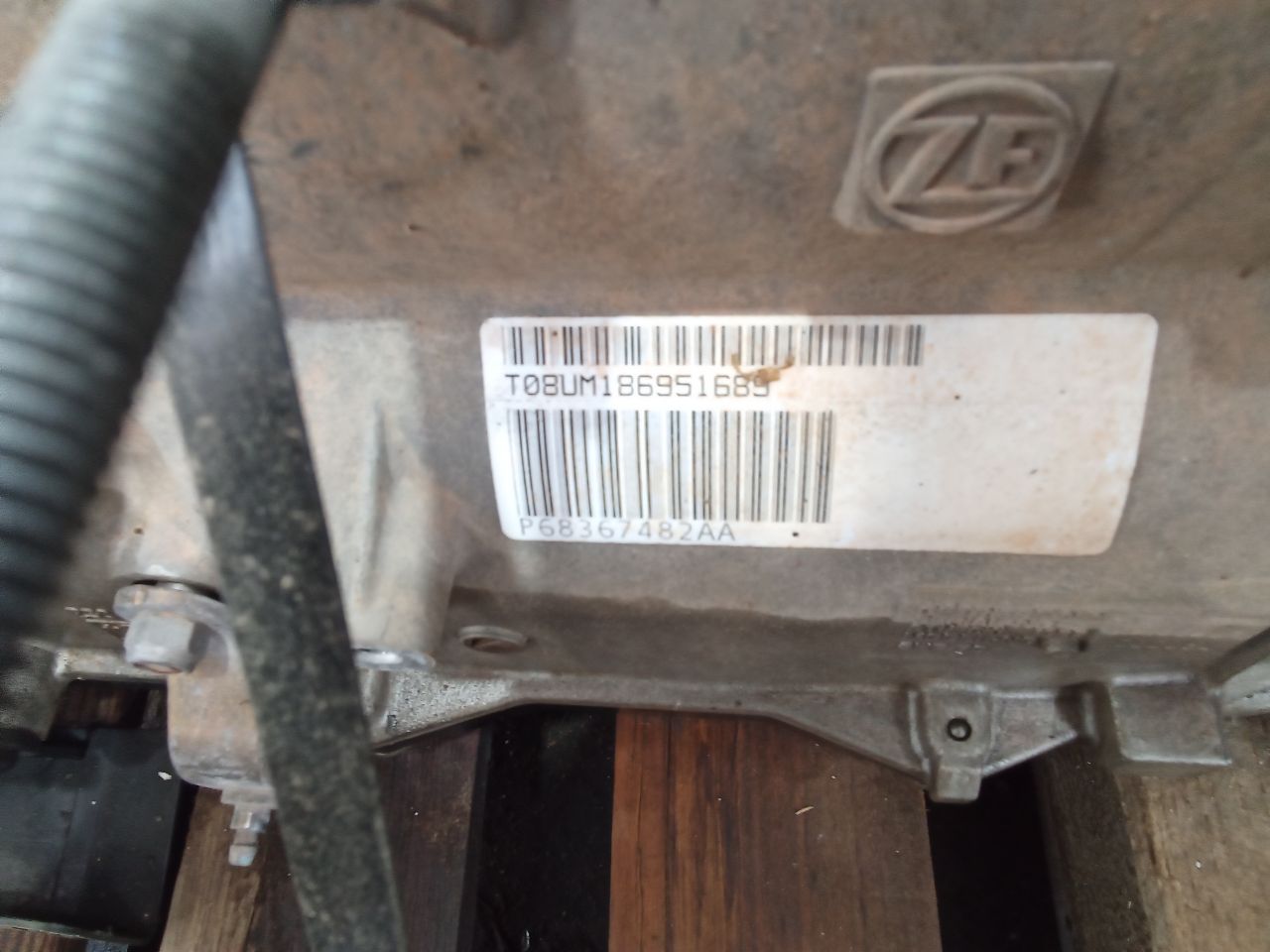 Part image 3