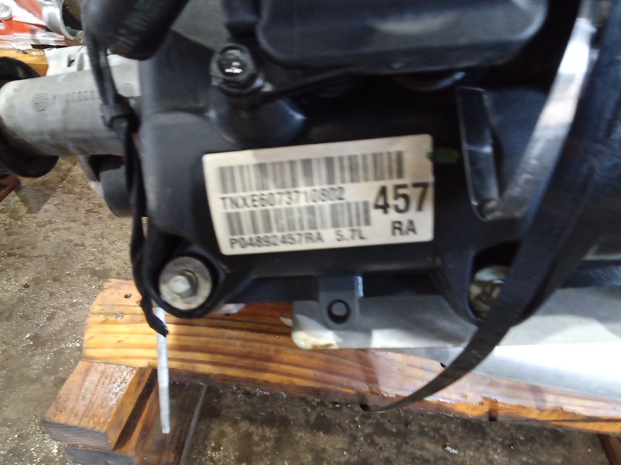 Part image 3