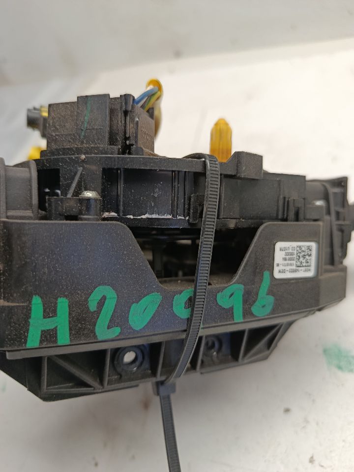 Part image 3