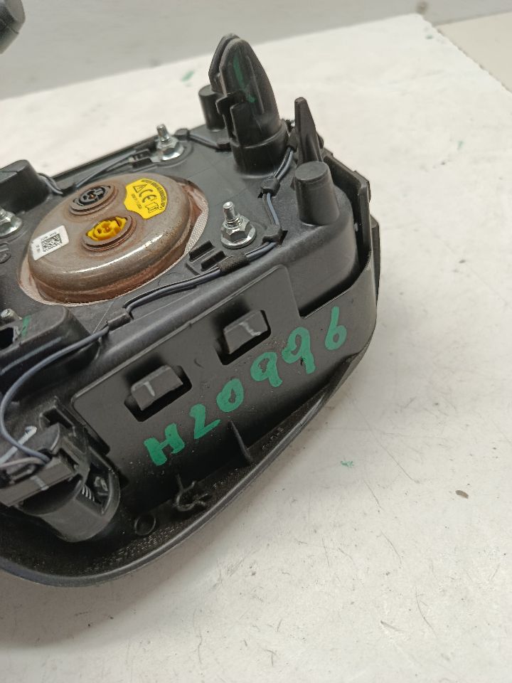 Part image 11