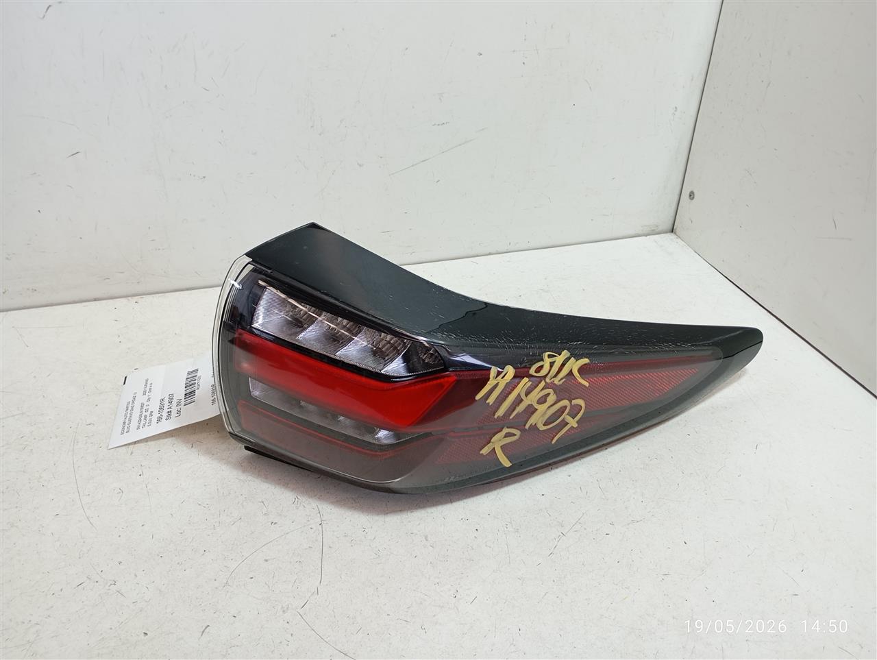 Part image 3