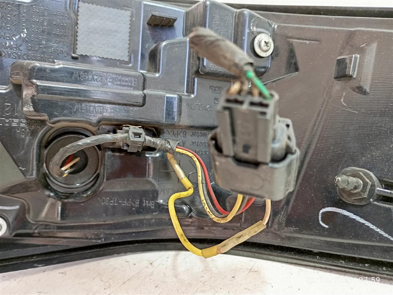 Part image 4