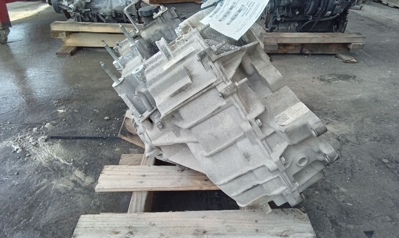 Part image 10