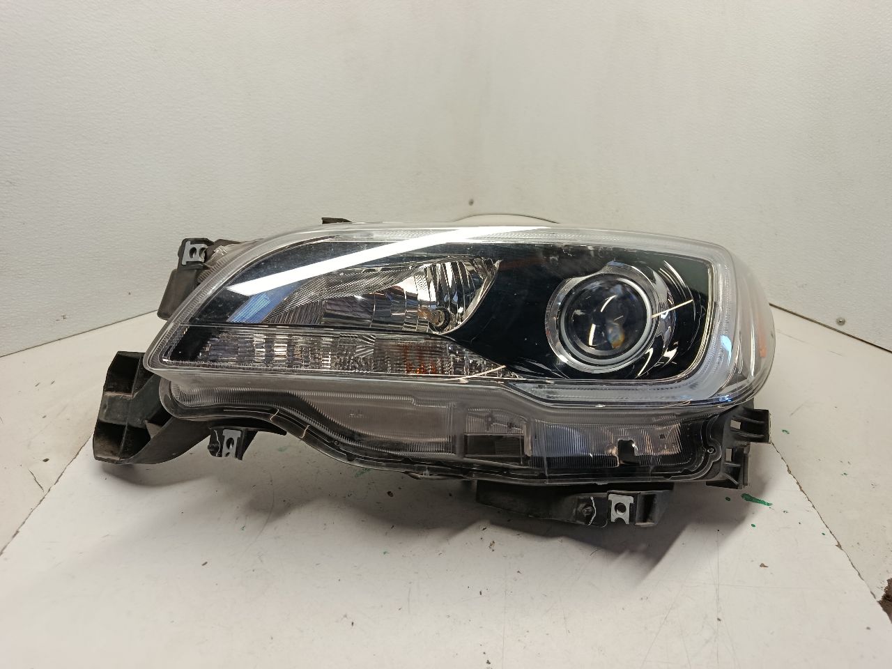 2016 Subaru LEGACY Headlamp Assembly