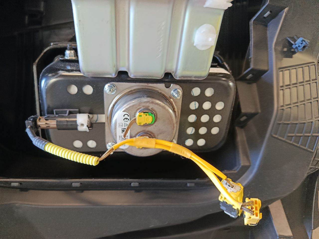 Part image 6