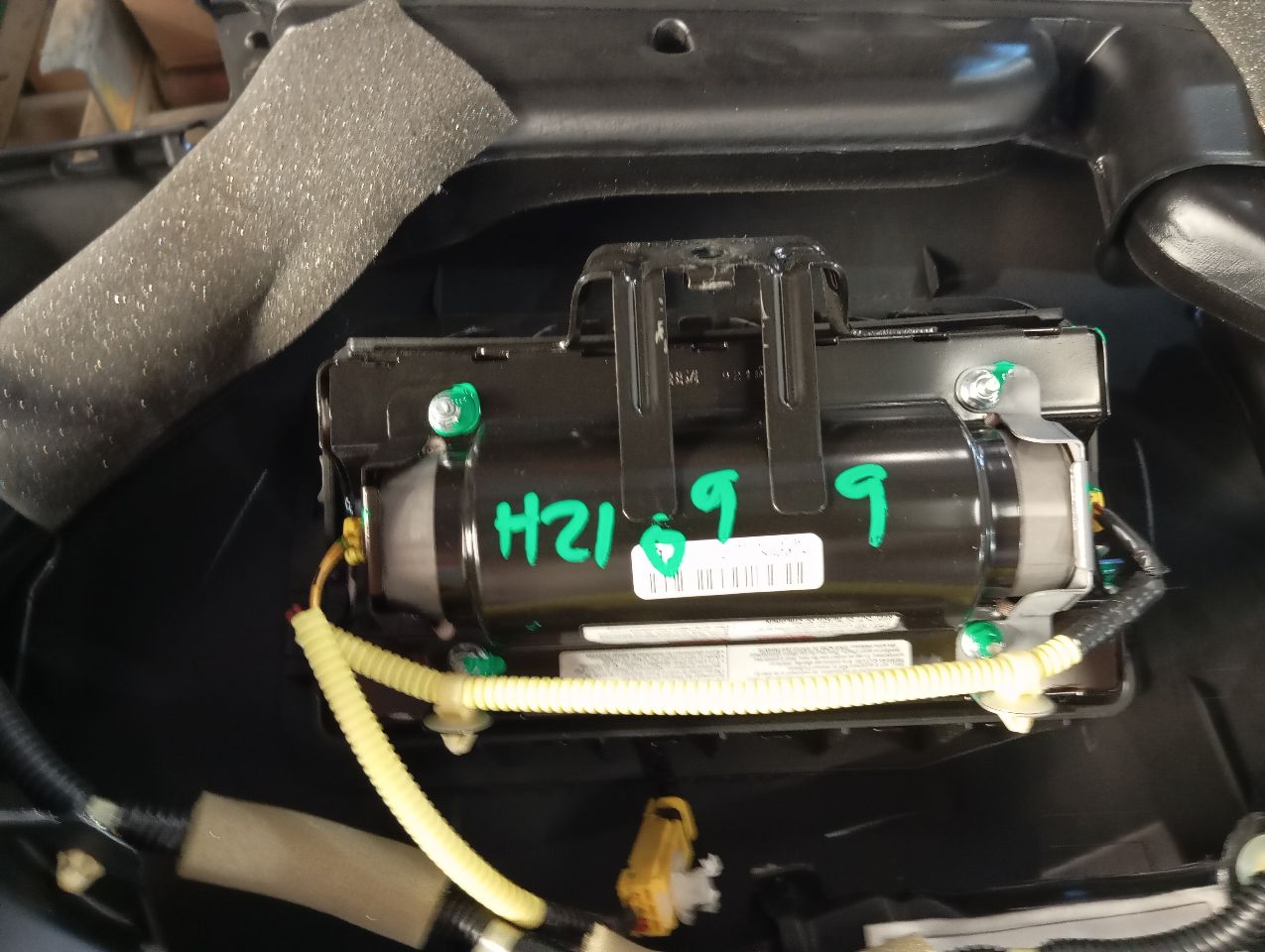 Part image 4