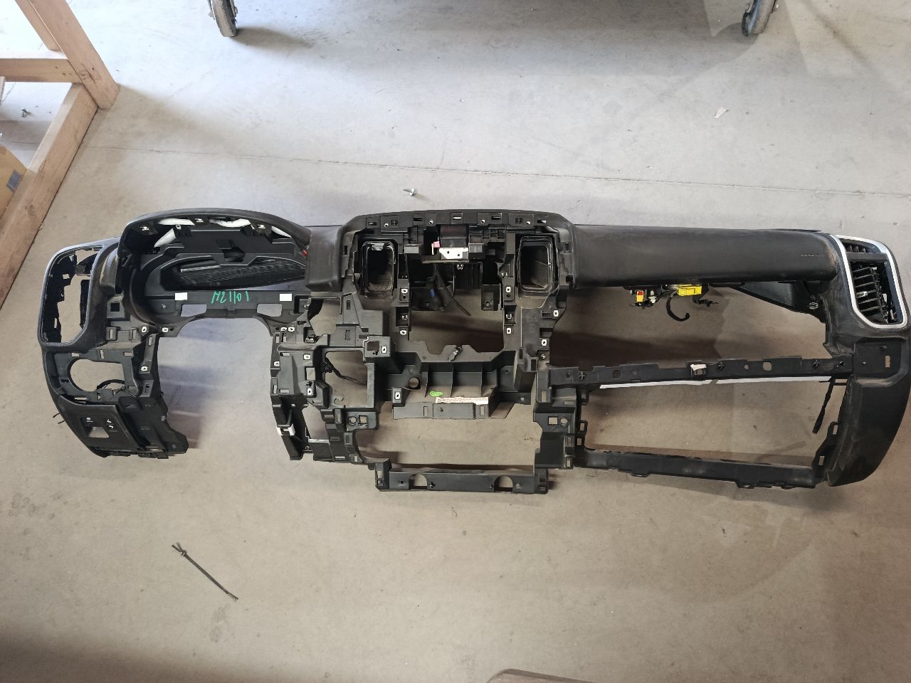Part image 1