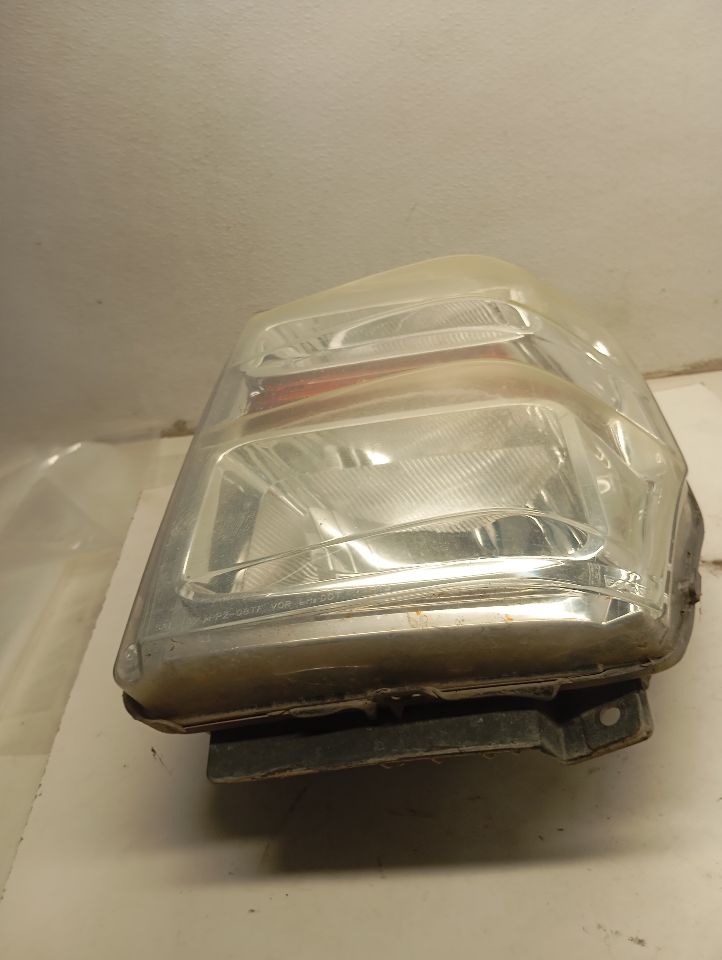 2009 Ford FORD F350SD PICKUP Headlamp Assembly