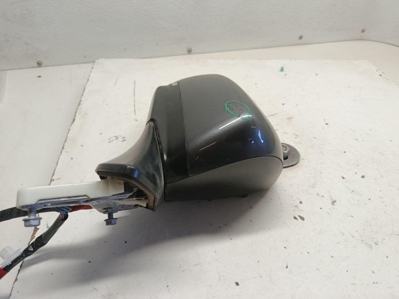 Part image 4