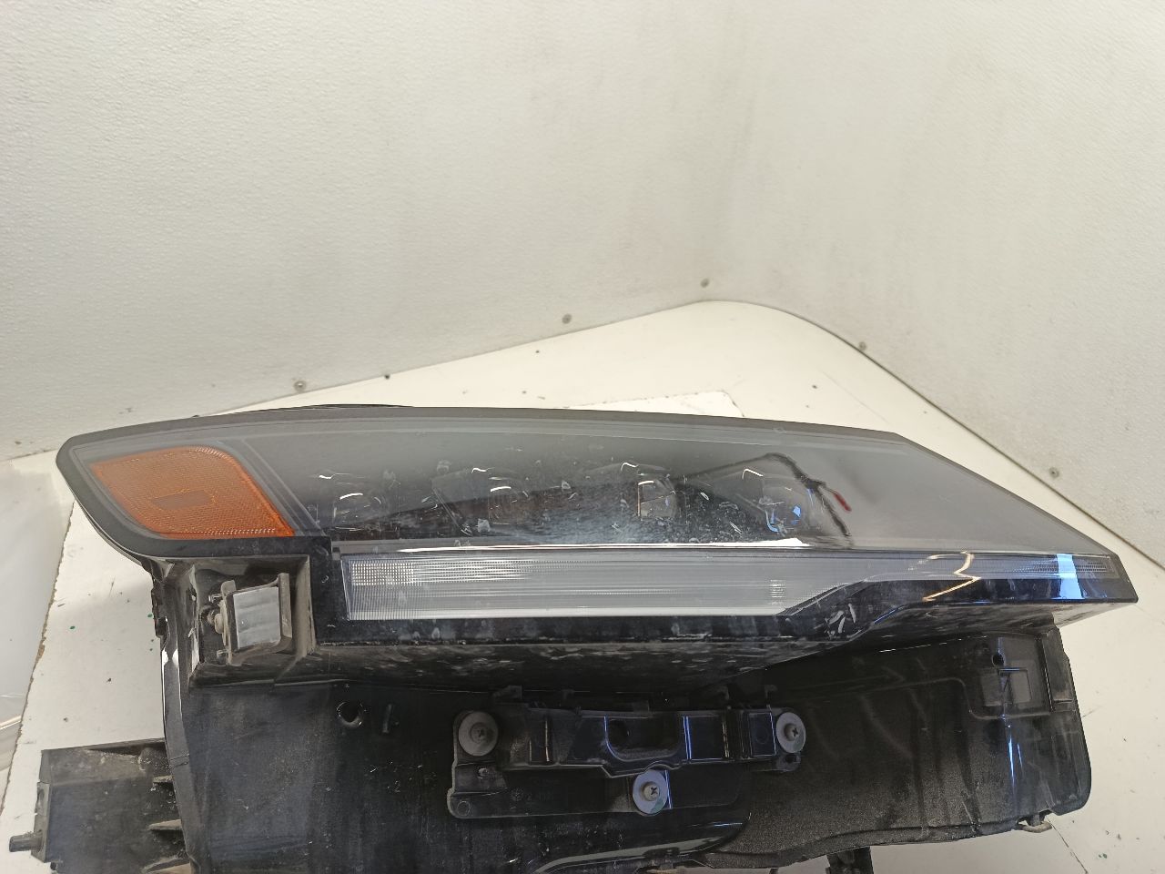 Part image 7