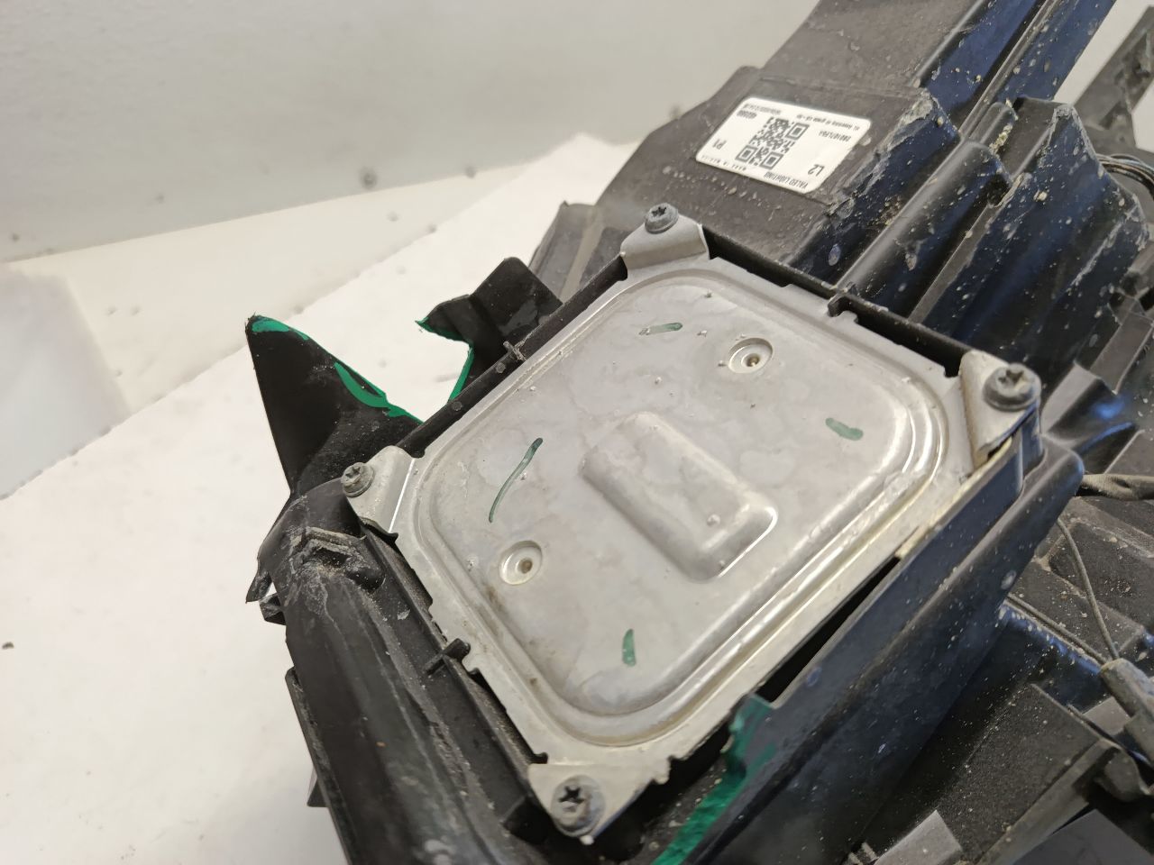 Part image 9
