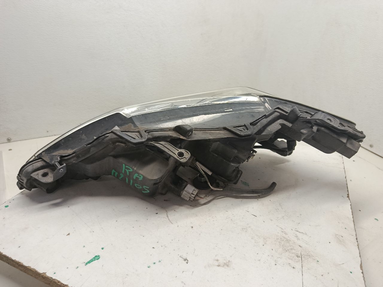 Part image 4