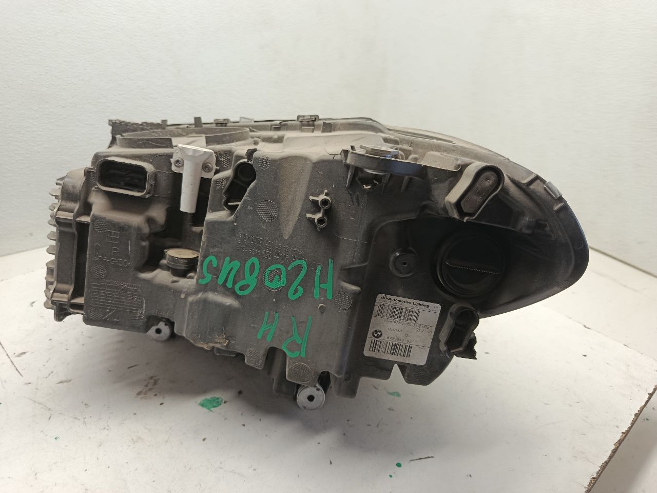 Part image 3