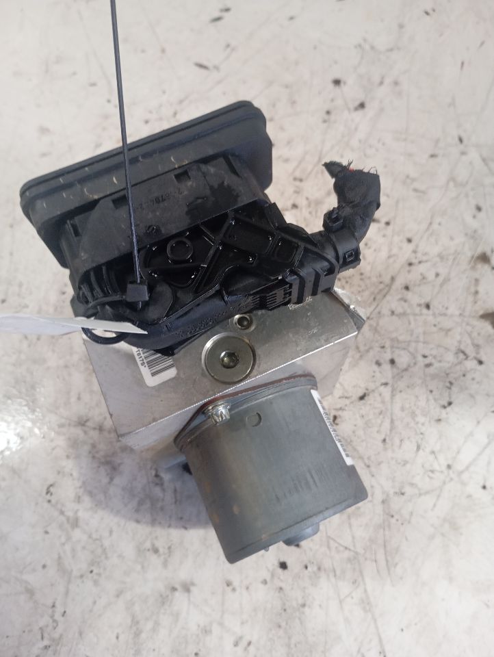 2018 Jeep GRAND CHEROKEE Anti-lock Brake Pts