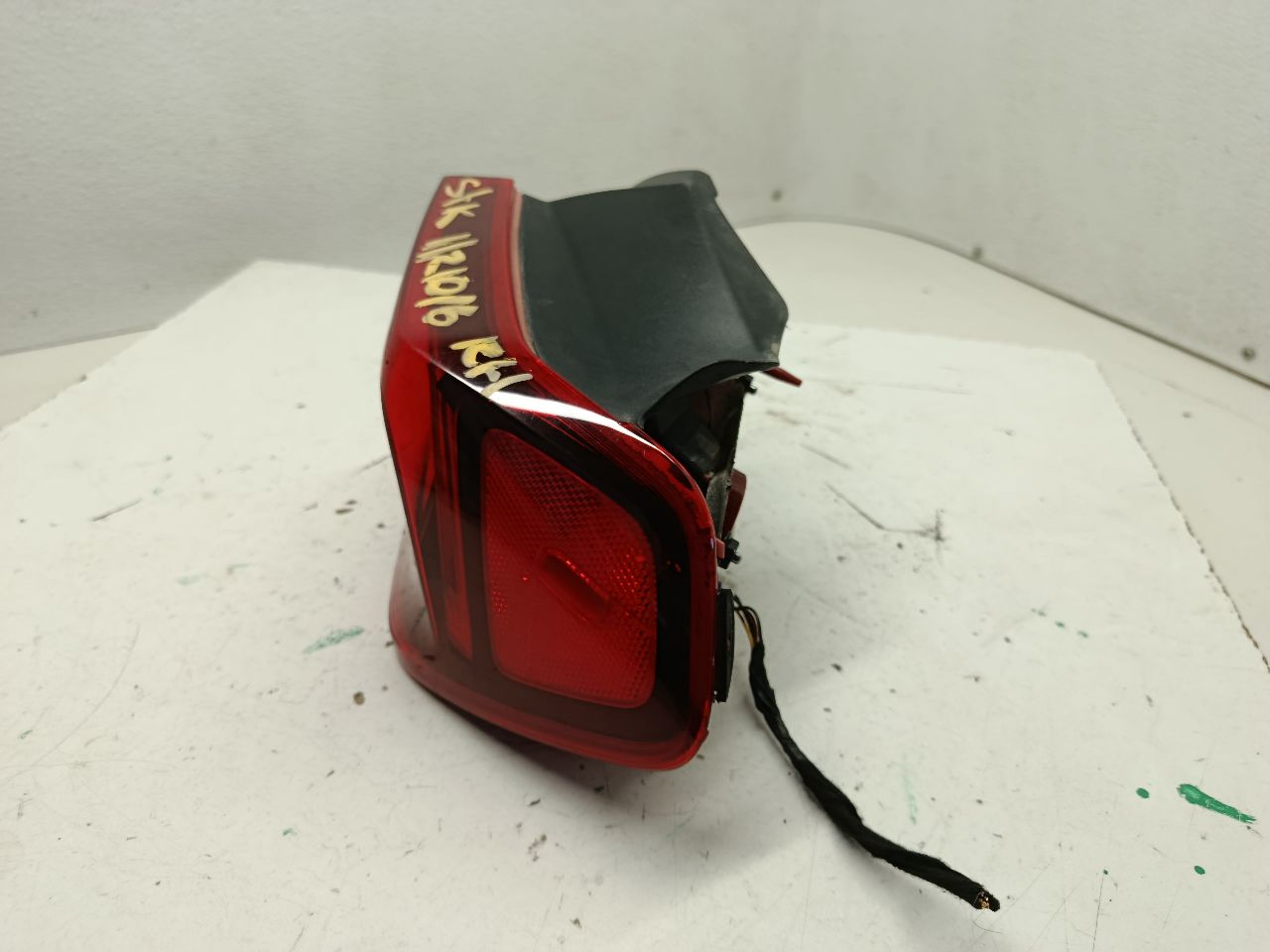Part image 4
