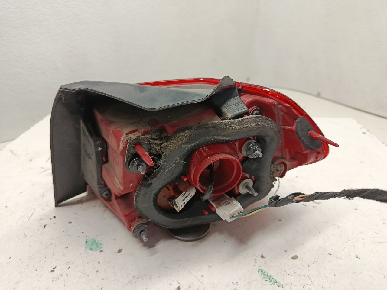 Part image 4