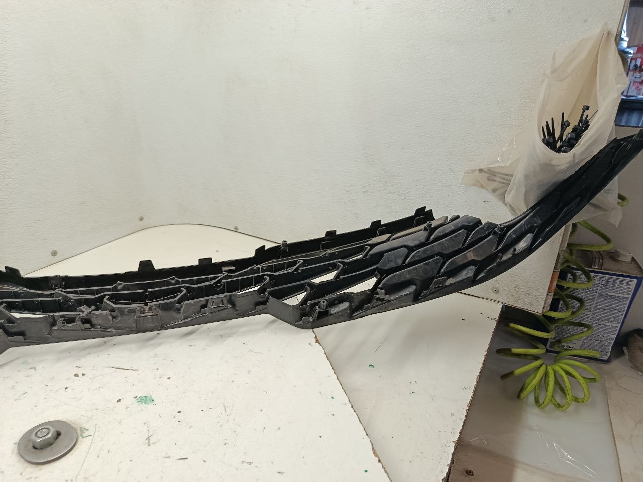 Part image 6